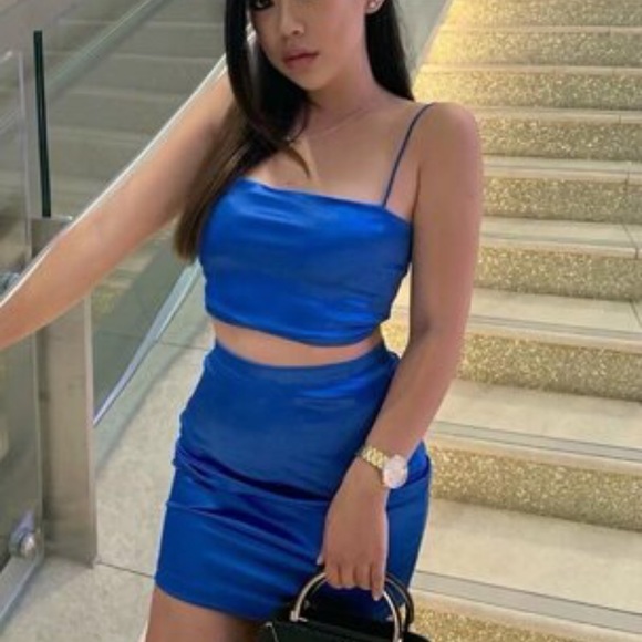 ❌SOLD❌Silky Cami Top & Bodycon Skirt Ste - Picture 2 of 4